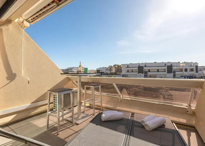 Appartement Imperial Luxe Heliopolis Terrasse Ensoleillee Parking Plage A Pied - Village Naturiste